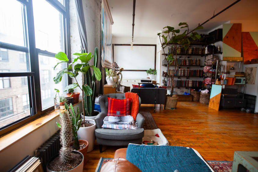 Warm Industrial Bushwick Brooklyn Custom Loft Photos | Apartment Therapy - Bushwick Industrial Apartment Decor Inspiration In Nyc